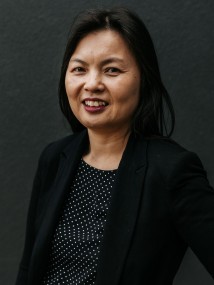 Dr Mandy Truong