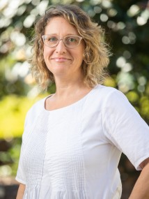 Dr Vicki Kerrigan